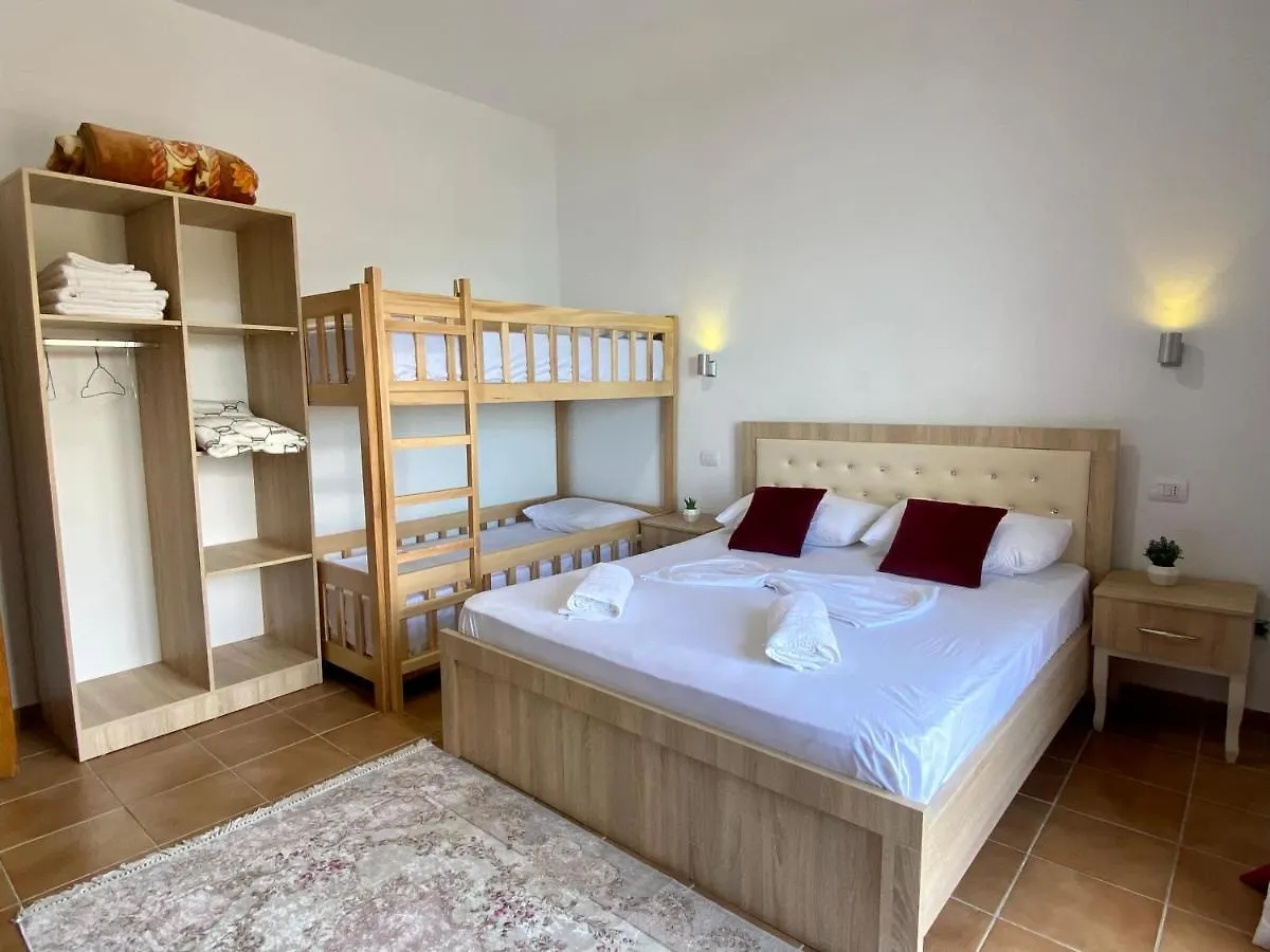 Bella Vista Bed & Breakfast Shkoder