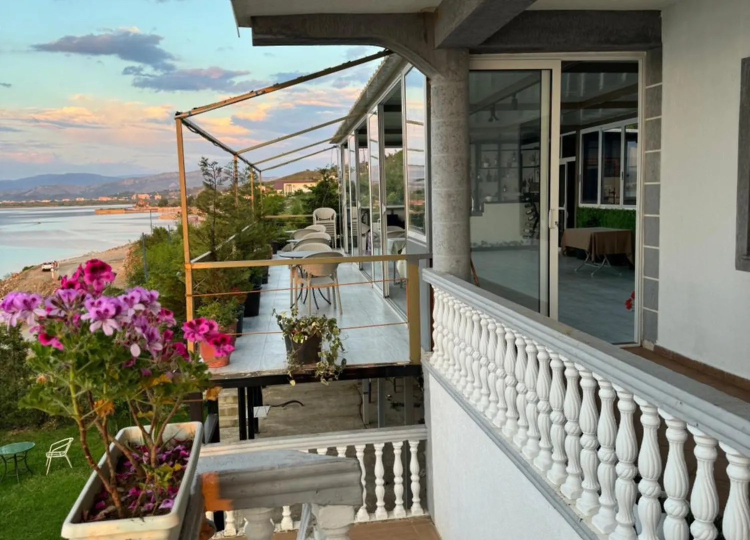 Bella Vista Bed & Breakfast Shkoder