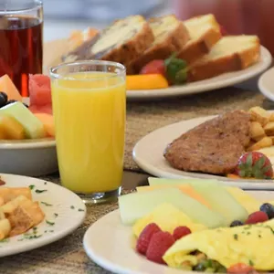 https://madina-hotel-baku.aboutbakuhotels.com